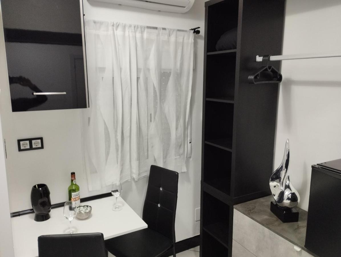 Vilapicina Hostal Βαρκελώνη Εξωτερικό φωτογραφία